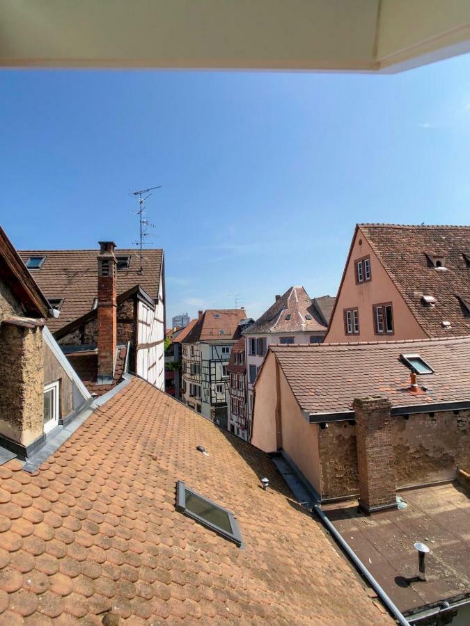 Beauty & The Beast - Old Town Cosy Apartments Colmar Exterior foto